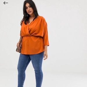 💥SALE💥 ASOS Curve Wrap top w/ ruched sleeves